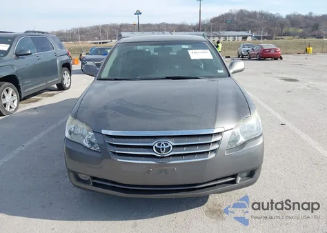 2005 Toyota Avalon Touring из США, поврежденный, VIN 4T1BK36B85U027231